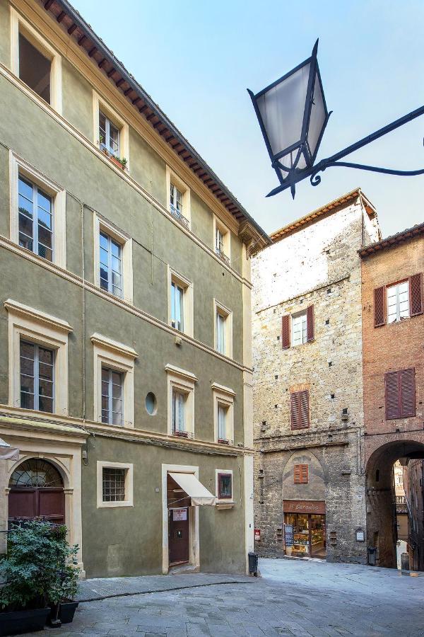 مبيت وإفطار سيينا Residenza D'Epoca Le Aquile المظهر الخارجي الصورة